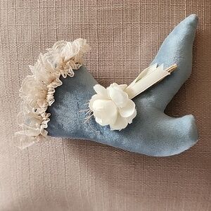 Vintage Victorian Pin Cushion